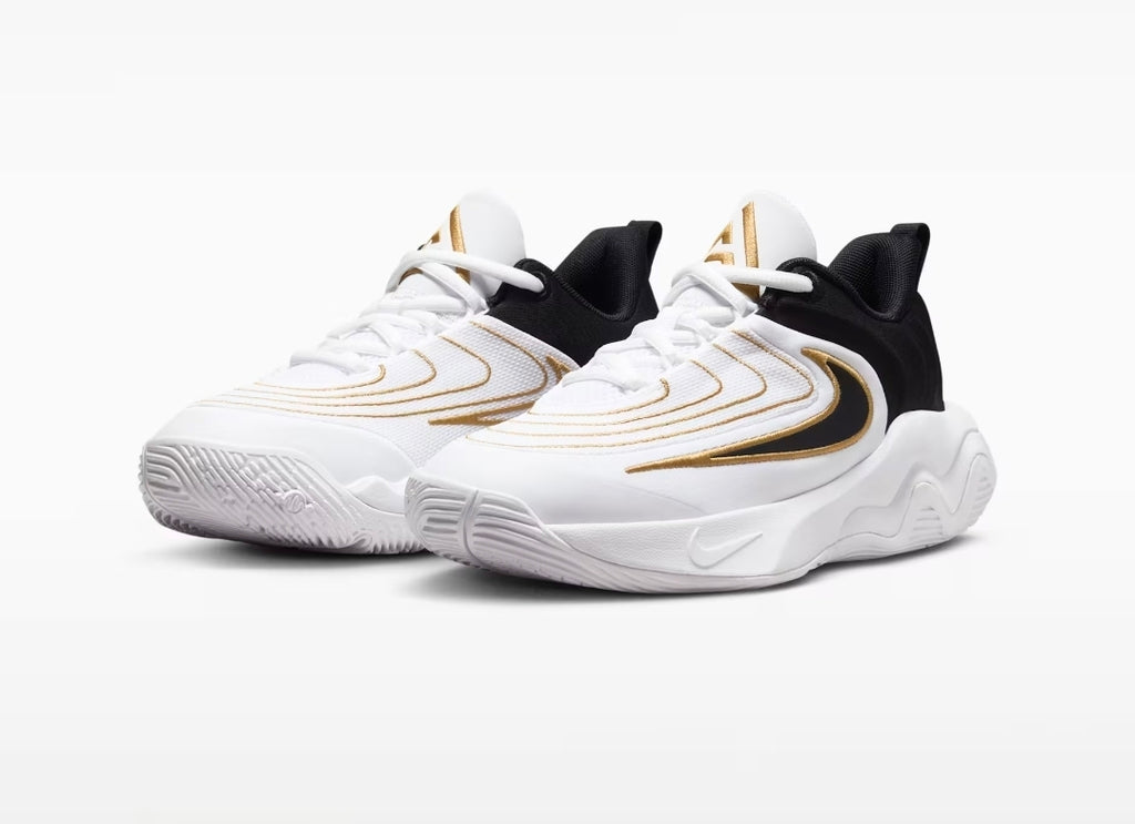 Nike Giannis Immortality 4
Big Kids' Basketball Shoes