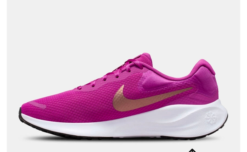 Women's Nike Revolution 7