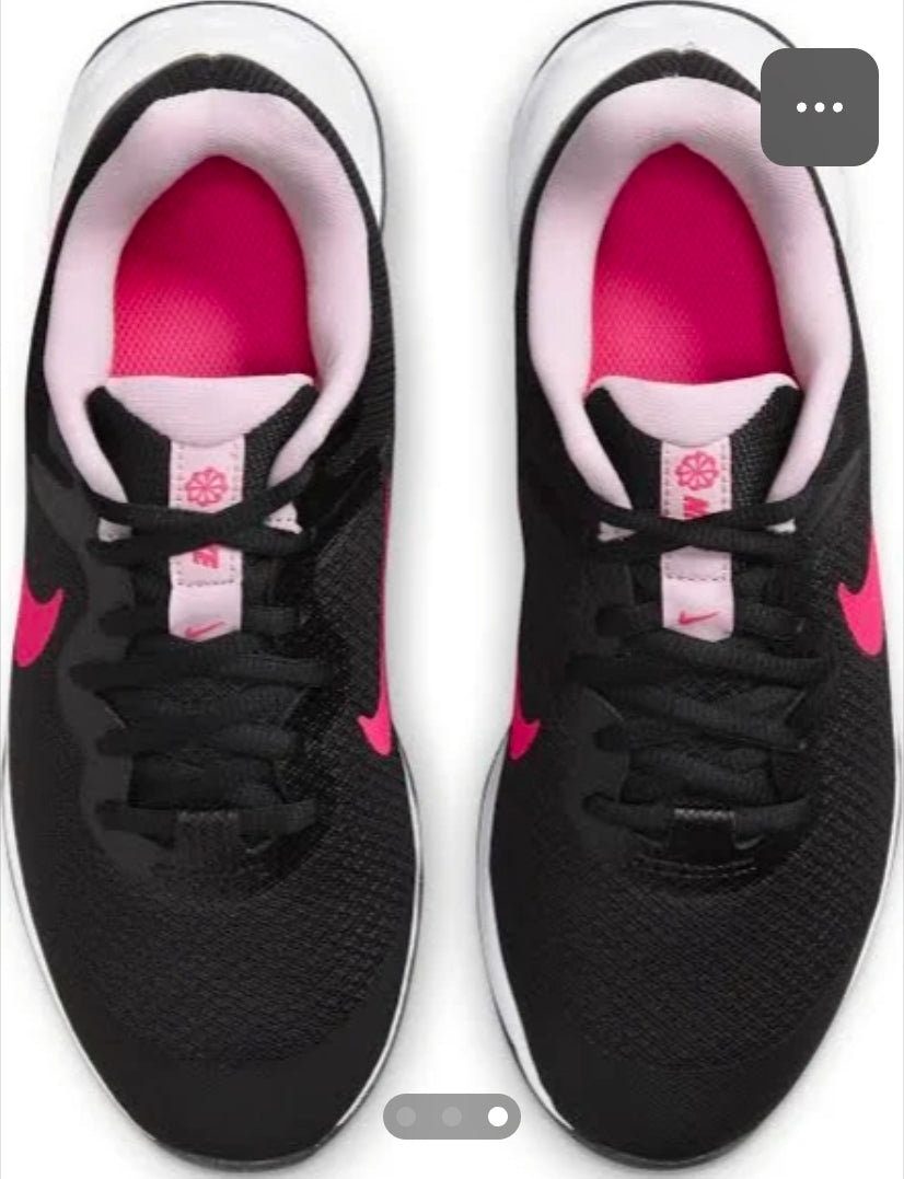 Nike Revolution 6 Youth/Women's Sneaker